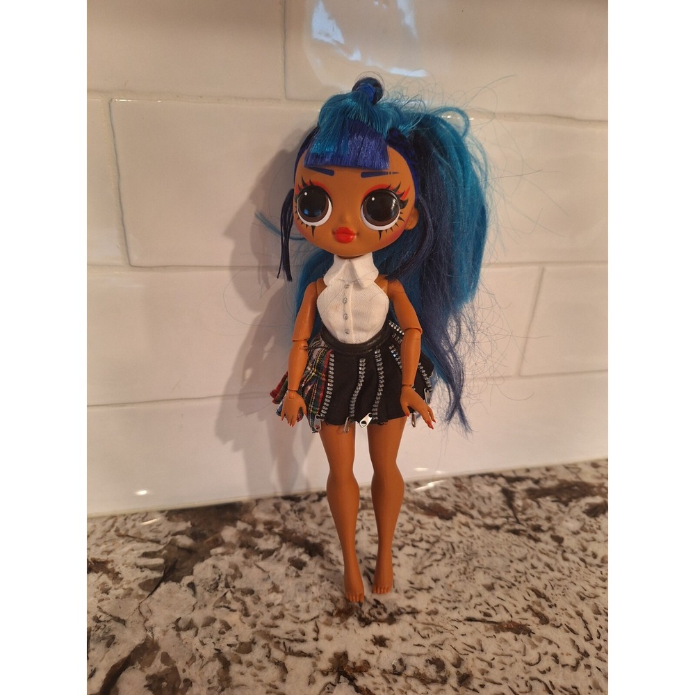 LOL Surprise, OMG Busy BB Blue hair color Fashion Doll